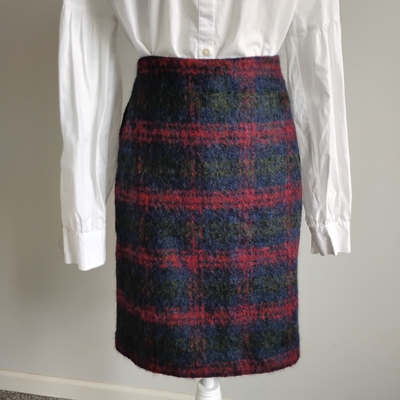 Talbots Wool Alpaca Blend Classic Pencil Skirt Tartan Navy Blue Colorful Sz 10 - Picture 3 of 14